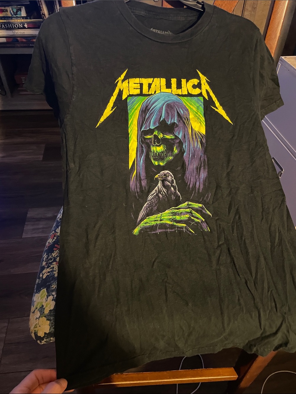 Metallica Black Short-Sleeve Graphic Tee with Neon Skull